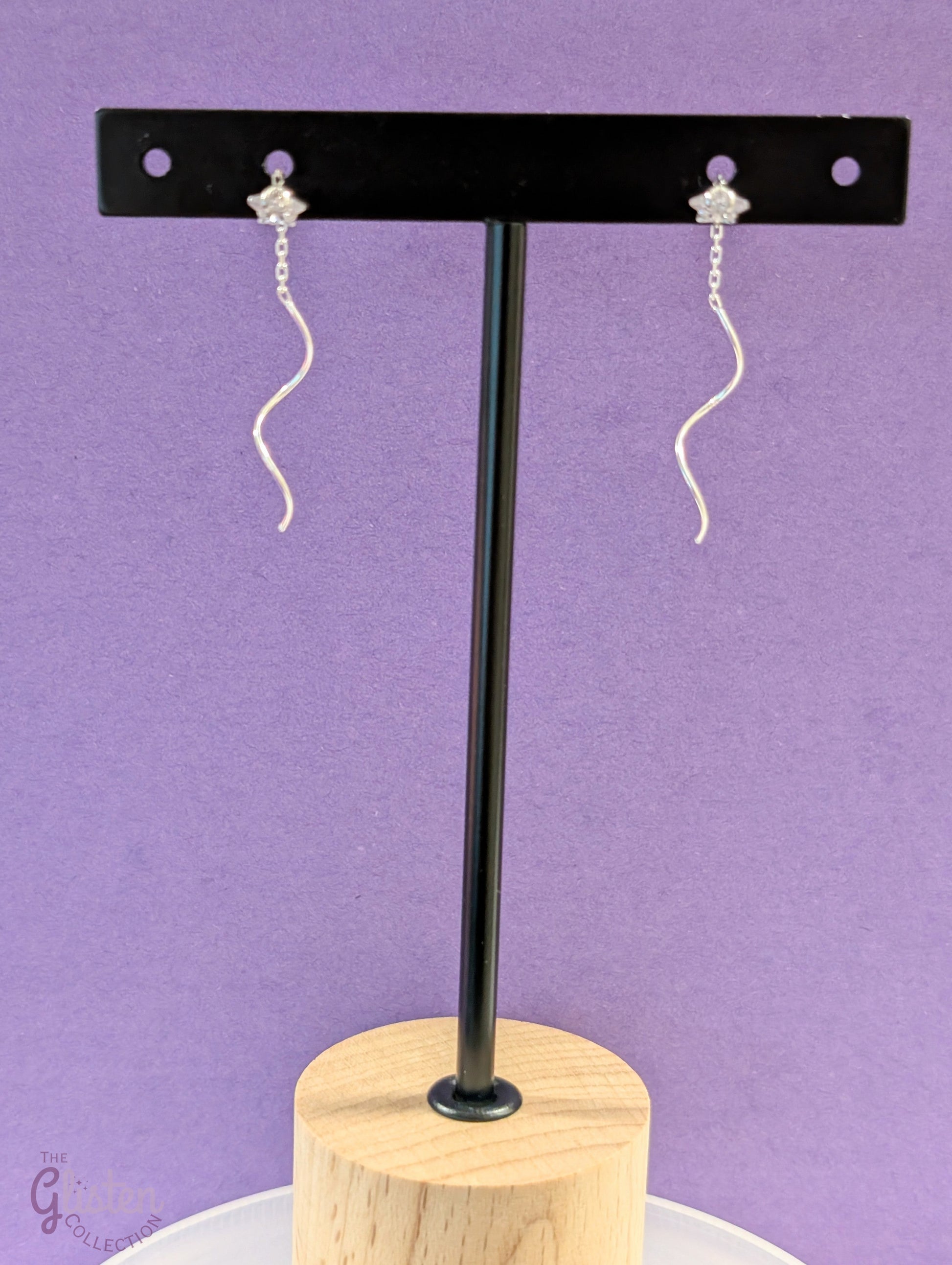 925 sterling silver star threader earrings – minimalist chain design for daily, office, and modern wear.