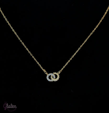 Elegant round pendant necklace with artificial gemstones, 14K gold-plated 925 sterling silver, ideal for daily and office wear.